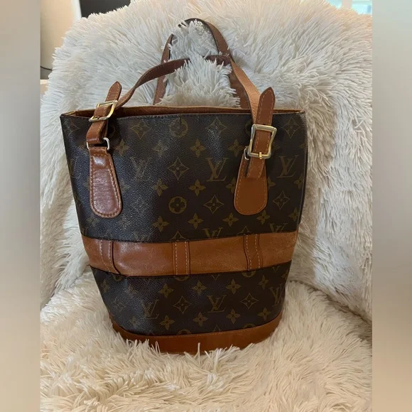 Authentic Louis Vuitton Monogram Bucket Bag 1970s Vintage with COA - Picture 2 of 6
